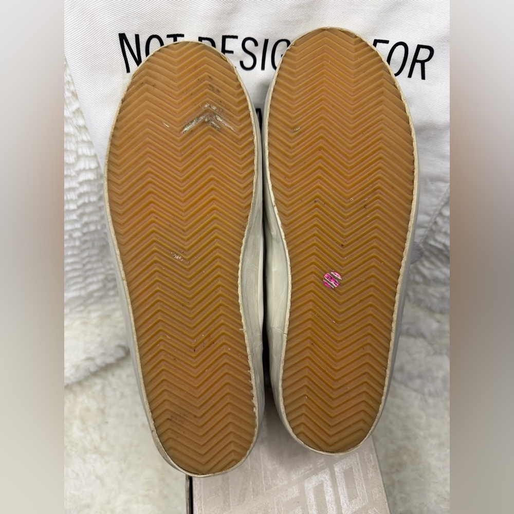GOLDEN GOOSE White Old School Sneakers - Picture 14 of 16